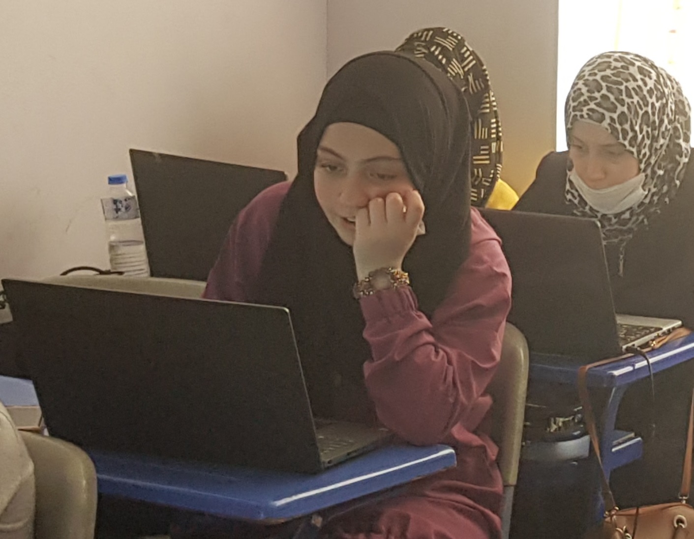 EDV-Kurs für junge Syrerinnen